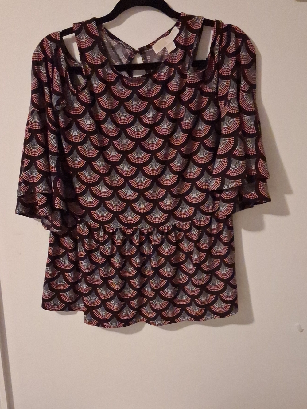 MICHAEL Michael Kors Black Geo-Pattern Flutter Sleeve Blouse